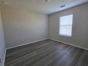 6915 Great Oaks Shadow Drive, Houston TX 77083