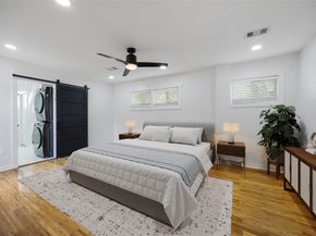 1310 Walton Street, Houston TX 77009