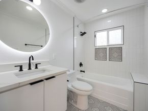 1310 Walton Street, Houston TX 77009