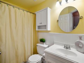 3209 Chenevert Street, Houston TX 77004