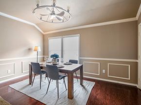 3209 Chenevert Street, Houston TX 77004