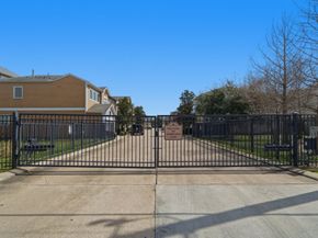 8808 Ashbloom Lane, Houston TX 77080