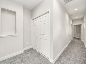 6910 J W Peavy Drive, Houston TX 77011