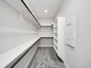 6910 J W Peavy Drive, Houston TX 77011