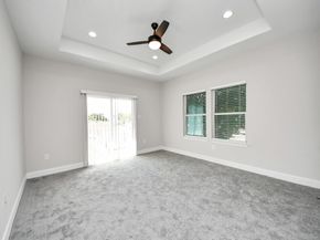 6910 J W Peavy Drive, Houston TX 77011