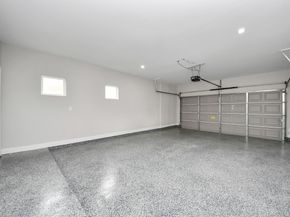 6910 J W Peavy Drive, Houston TX 77011