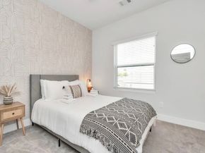 2817 Palm Street, Houston TX 77004