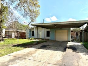 5422 Timber Creek Drive, Houston TX 77017