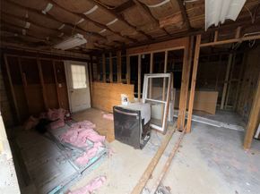 611 Mathis Street, Houston TX 77009