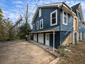 611 Mathis Street, Houston TX 77009