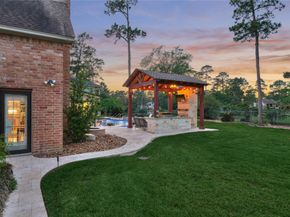 37 Doe Run Drive, The Woodlands TX 77380