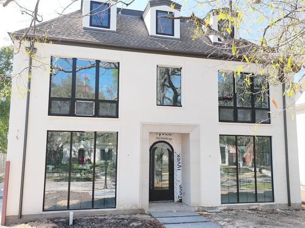 2217 Pelham Drive, Houston TX 77019