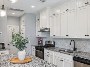3605 Billingsley Street B, Houston TX 77009