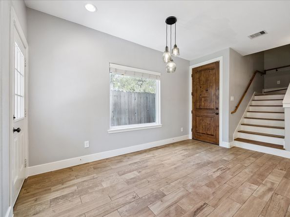 3605 Billingsley Street B, Houston TX 77009