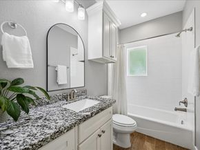 3605 Billingsley Street B, Houston TX 77009