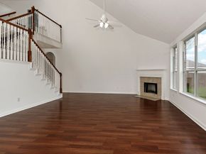 46 S April Mist Circle, Conroe TX 77385