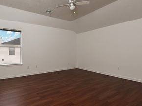 46 S April Mist Circle, Conroe TX 77385