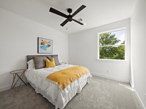 1607 Barbee Street, Houston TX 77004