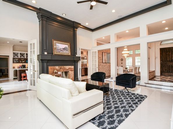 263 Wood Loop Street, Houston TX 77015