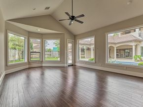 25 Post Shadow Estate Drive, Spring TX 77389