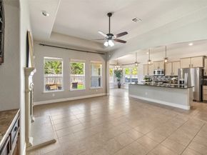 184 W Heritage Mill Circle, Tomball TX 77375