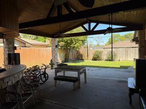 626 Saddle Rock Drive, Houston TX 77037