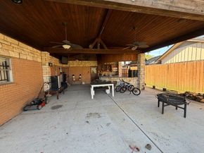 626 Saddle Rock Drive, Houston TX 77037