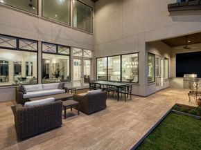 39 Johnathan Landing Court, The Woodlands TX 77389