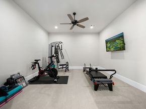 39 Johnathan Landing Court, The Woodlands TX 77389