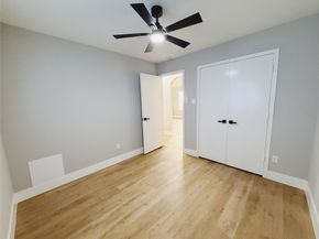 4218 Richmeadow Drive, Houston TX 77048