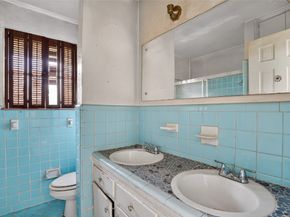 4530 Firnat Street, Houston TX 77016