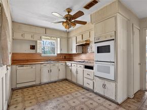 4530 Firnat Street, Houston TX 77016