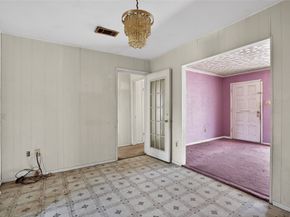 4530 Firnat Street, Houston TX 77016