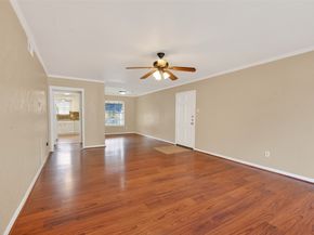 7900 Westheimer Road 112, Houston TX 77063