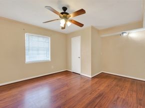 7900 Westheimer Road 112, Houston TX 77063