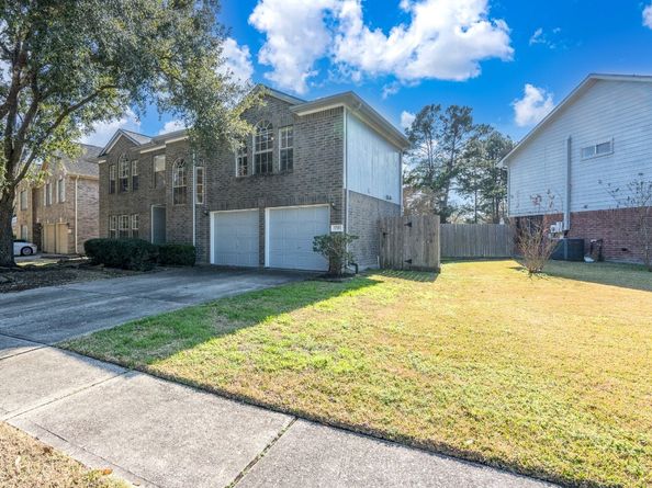 1718 Stonehaven Village Circle, Spring TX 77386