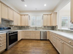 6837 Staffordshire Street, Houston TX 77030