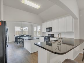 5339 Basquiat Drive, Houston TX 77048