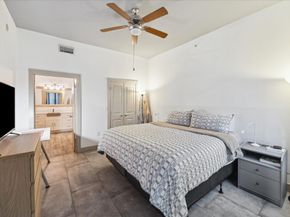 1901 Post Oak Boulevard 4304, Houston TX 77056