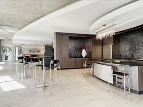 1901 Post Oak Boulevard 4304, Houston TX 77056