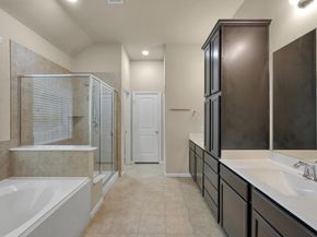 1938 Honey Laurel Drive, Conroe TX 77304