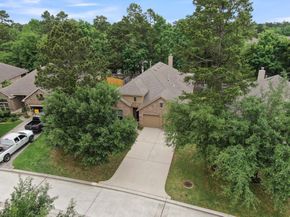 1938 Honey Laurel Drive, Conroe TX 77304