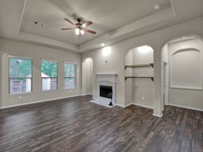 1938 Honey Laurel Drive, Conroe TX 77304