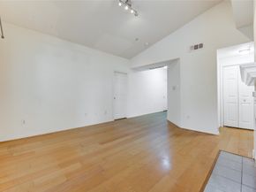 1330 Old Spanish Trail 7301, Houston TX 77054