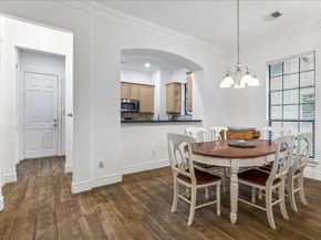 9044 Lakes At 610 Drive, Houston TX 77054