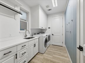 1525 Early Lane, Houston TX 77055