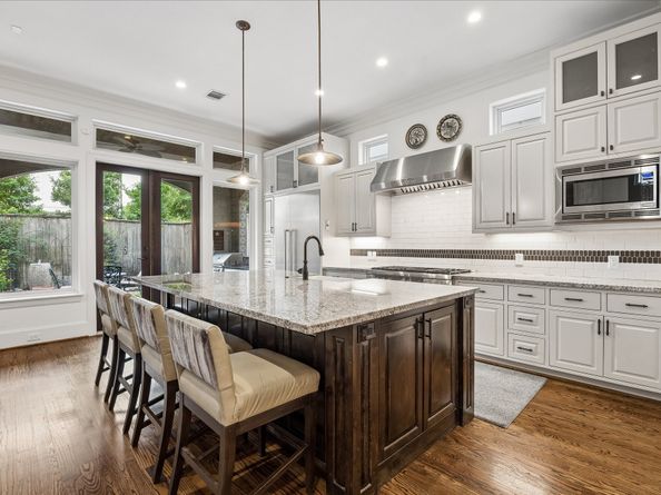 1525 Early Lane, Houston TX 77055