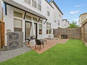2709 Arabelle Grove, Houston TX 77007