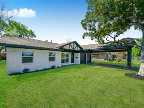 5442 Airport Boulevard, Houston TX 77048