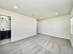 5442 Airport Boulevard, Houston TX 77048